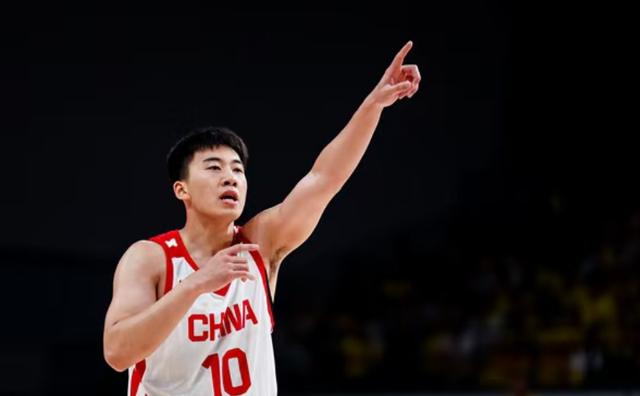 加盟尼克斯!直接宣布退役!生涯第二次错过总冠军
