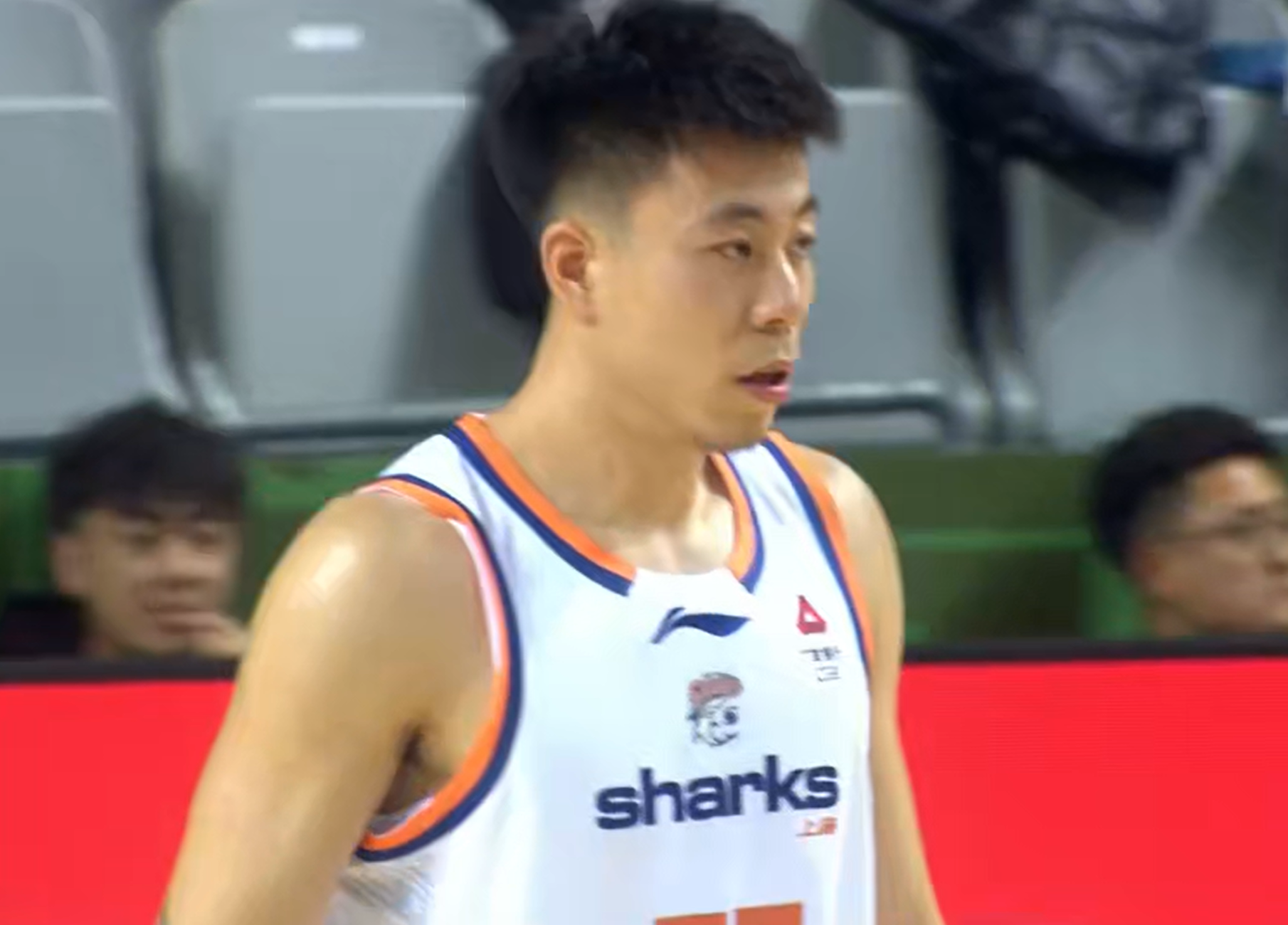 美媒曝绿军字母哥三方交易构想